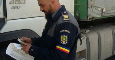 Polițiștii de frontieră refuză hrana  și poartă banderole tricolore.  "Ne gândim la un protest masiv!" - 3