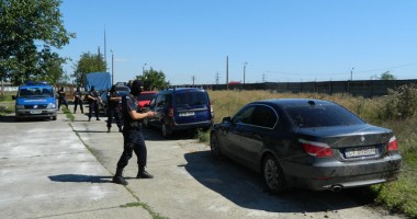 Percheziții și arestări spectaculoase la Constanța. Bivolaru a căzut în plasa jandarmilor - 2