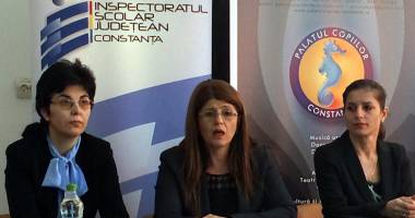 Stire din Cultură-Educație : Cum luptă Gabriela Bucovală cu dezastrul de la examenele naționale