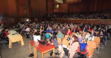 "Nu vreau să mai existe posturi ascunse, păstrate prin... șifonier sau sertar!" - 2
