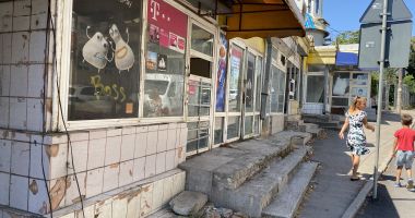 Galeriile Soveja, focar de infecţie! „Trăim ca în Vestul Sălbatic, primăria nu face nimic!” - 2