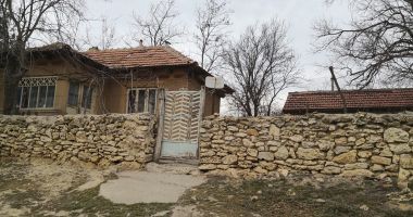 Stire din Social : Sate constănțene sortite dispariției. "Palate să le faci, tinerii nu se mai întorc!"