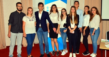 Stire din Cultură-Educație : Grav semnal de alarmă tras de elevii constănțeni, la debut de an școlar