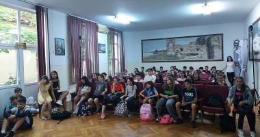 Cauzele consumului de droguri în rândul adolescenților, tema dezbaterii Liceului "Ioan Cotovu" din Hârșova - 3