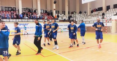 Stire din Sport : Echipa de handbal CSM Constanţa va susţine un stagiu de pregătire în Slovenia