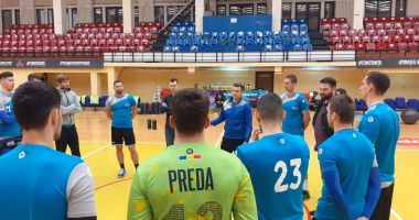 Stire din Sport : HCDS s-a reunit şi a efectuat primul antrenament. „Sperăm să continuăm pe acelaşi drum”
