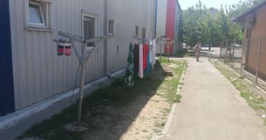Reportaj în cartierul social "Henri Coandă". "Suntem ca în lagăr!" - 3