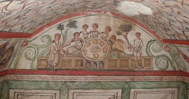 Destinul crunt al unei pagini de istorie. Mormântul pictat Hypogeu a devenit coliba oamenilor străzii? - 2