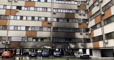 Coşmar în miez de noapte. Bloc şi maşini incendiate! „Am scăpat din infern!“ - 5