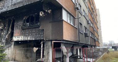 Coşmar în miez de noapte. Bloc şi maşini incendiate! „Am scăpat din infern!“ - 6