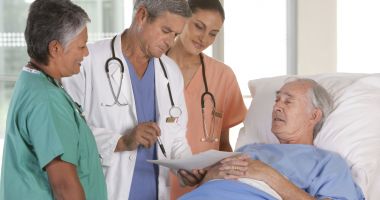 Stire din Social : Dr. Vera Eniko Pall: „Vaccinarea antigripală reduce mult riscul de îmbolnăvire”