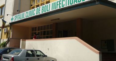 Stire din Social : Luptă permanentă. "În fiecare zi pleacă acasă, vindecat, câte un pacient cu Covid-19"