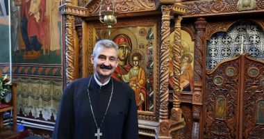 Stire din Interviu : Preotul Marius Moșteanu: "Diferența între oameni o face convingerea că fiecare zi este suma gândurilor noastre"