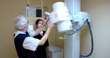 Stire din Sănătate : Investigații imagistice cu aparatură ultramodernă, la MEDSTAR 2000