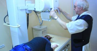 Investigații imagistice cu aparatură ultramodernă, la MEDSTAR 2000 - 2
