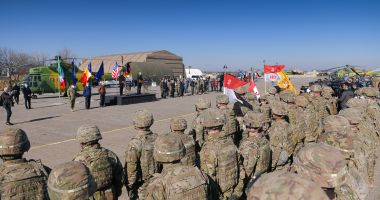 Klaus Iohannis, mesaj de la Baza Aeriană din Kogălniceanu: „Niciun român nu trebuie să se teamă!” - 3