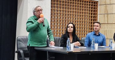 Premieră literară realizată de Pascale Roibu: o carte despre istoria scafandreriei în țara noastră - 8