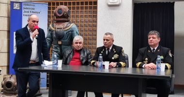 Premieră literară realizată de Pascale Roibu: o carte despre istoria scafandreriei în țara noastră - 2