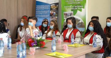 Ce absolvenți oferă învățământul agricol, cu tractoare „muzeu” și o programă ce zăpăcește elevul - 4