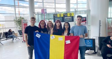 Stire din Cultură-Educație : Liceenii din Năvodari, alături de colegi europeni, caută soluții pentru un viitor mediu mai sănătos