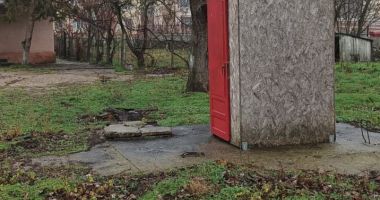 Degradarea din Poliția Constanța! Locuințe de serviciu dărăpănate și sedii cu wc-ul în spatele curții - 3