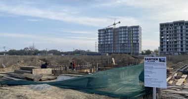Locuitorii din Veterani, disperaţi! „Nu ne putem muta în case fără curent electric! Primăria ne ignoră!” - 4