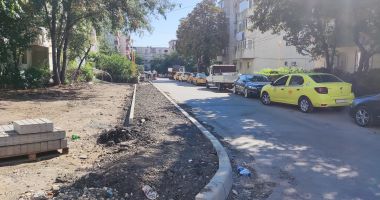 Supărare în cartierul Poarta 6: "Nu mai avem unde să parcăm mașinile!" - 3