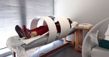 Stire din Sănătate : Magnetoterapia, alternativă la acupunctură. La ce folosește terapia