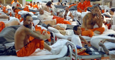 Stire din Actualitate : Românul condamnat la moarte în Malaezia, apărat de avocatul lui Miloșevici