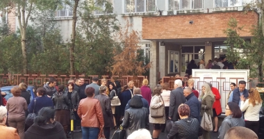 Stire din Cultură-Educație : Mărire și decădere la concursul pentru directori. "La proba următoare nu avea rost să mă mai prezint, că oricum nu conta!"