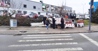 Stire din Social : Cadourile pentru profesori de 1 și 8 Martie afectează bugetul familiei