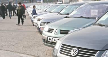 Stire din Eveniment : La ce să fiți atenți atunci când cumpărați o mașină la mâna a doua