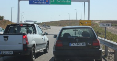 Stire din Eveniment : Asta-i ȘMECHERIA cu mașinile "bulgărești"!