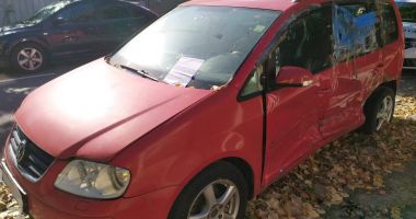 Stire din Social : Mașinile abandonate și cele fără stăpân, ridicate de pe domeniul public din Constanţa