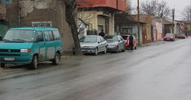 Coșmarul pietonilor: mașinile parcate pe trotuar! - 3