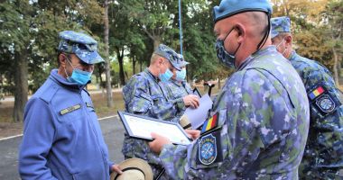 Adio, arme! Pălării și bastoane, la final de carieră, pentru trei militari de la Capu Midia - 2
