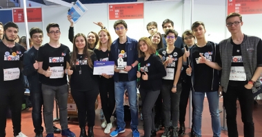 VIDEO. Mirciștii scriu istorie în învățământul constănțean. Robotul lor a fost răsplătit cu două premii - 2