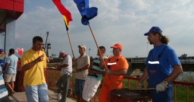 Mișcarea sindicală a declanșat războiul național și internațional pentru salvarea ARSVOM! - 6