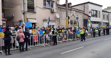 Protest de amploare la Constanța, după un an sângeros pentru cetăţenii ucraineni! "Am trăit nouă luni sub ocupație rusă" - 3