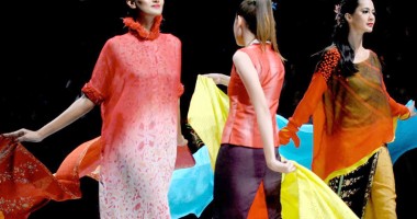 Stire din Diverse : Moda 2014 pentru femei, tendințe și culori