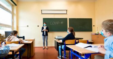 Stire din Cultură-Educație : Modificări în calendarul concursului pentru ocuparea funcțiilor de director și director adjunct