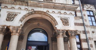 Crăpături tot mai adânci pe pereții Muzeului de Artă Populară. Când va fi ștearsă povara anilor? - 3