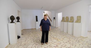 Investiţii la Muzeul de Artă. Bustul Reginei Maria, amplasat în piaţetă - 2