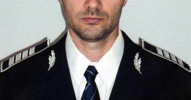 DRAMA FAMILIILOR A DOI POLIȚIȘTI MORȚI / "Își repară mașinile din banii lor, ca să poată ajunge la intervenții" - 2