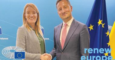 Stire din Politică-Administrație : Europarlamentarul Nicu Ștefănuță, planuri cu Roberta Metsola pentru negocierea bugetului UE pe 2023