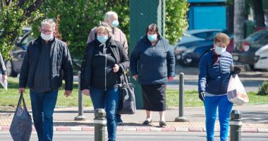 Noi restricţii în lupta cu pandemia. Măștile textile, interzise începând cu 8 ianuarie - 2