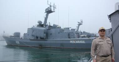 Stire din Eveniment : Galerie FOTO. "Surdo-muții" Marinei Militare, forță devastatoare!