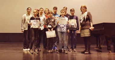 Stire din Cultură-Educație : Pentru ei, cifrele înseamnă totul! Nouă elevi constănţeni, premiaţi la Olimpiada Naţională de Matematică