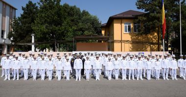 O nouă promoţie de absolvenţi la Academia Navală. „Am fost o generaţie norocoasă!” - 6
