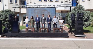 Universitatea "Ovidius" începe noul an de studiu cu calificativul "Grad de încredere ridicat" - 2